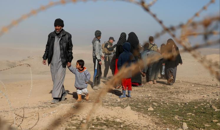 مخيم لاربعة الاف عائلة نازحة بحمام عليل الموصل